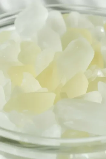 gelatin trick for weight loss might sound like something your aunt mentioned at a family dinner, but hear me out. I stumbled on it by accident while trying to fix my nighttime snacking problem. I wanted something sweet, filling, and not a calorie bomb. The answer turned out to be a simple bowl of jiggly, fruity goodness that took five minutes to make. If you’ve ever needed a snack that behaves like a dessert but supports your goals, this might be your new sidekick. Let me show you how I use it, what actually works, and what to watch out for. gelatin trick for weight loss